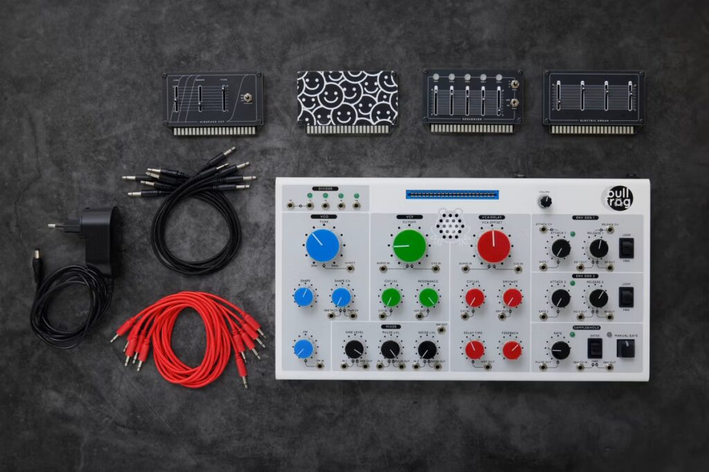 Erica Synths Richie Hawtin Bullfrog subtractive synthesiser news smstrumentimusicali.it