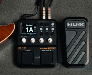 NUX MG-101 pedaliera per chitarra con tecnologia avanzata, interfaccia user-friendly e funzionalità di modellazione digitale, tra cui effetti, looper, drum machine e opzioni di live streaming. news Frenexport smstrumentimusicali