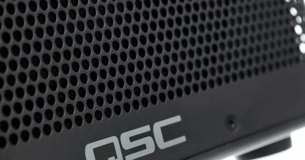 QSC CP monitor loudspeaker pa live sound