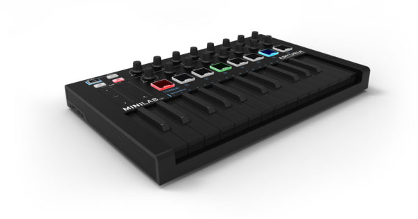 Arturia MiniLab MkII Deep Black controller MIDI tastiera keyboard midiware strumenti musicali