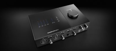 Native Instruments Komplete Audio 6 interfaccia audio hardware midi music strumenti musicali