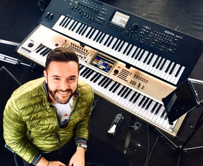 JACOPO CARLINI tastiera rai mediaset sanremo live intervista riccardo gerbi sturmenti musicali smandfriends korg piano keyboard