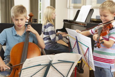 bimbi musica nelle scuole strumenti musicali