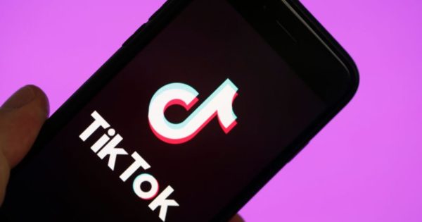 Tik Tok media App strumenti musicali