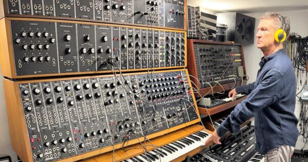 Fernando Zarone intervista synth sintetizzatore storia vintage luca pilla roland moog yamaha elka strumentimusicali