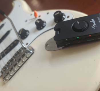 Fender Mustang Micro mini amplificatore chitarra micro personal amplifier review recensione opinion opinione Frank Caruso news test smstrumentimusicali